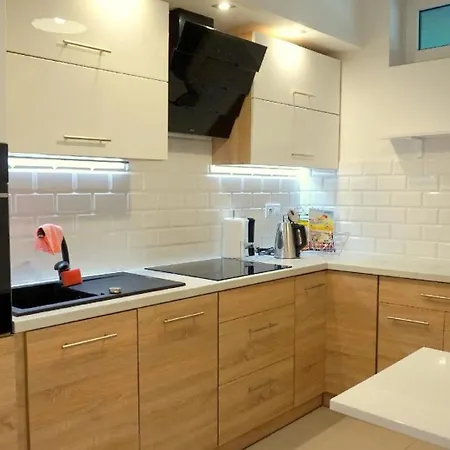 Apartment Elegantes In Mit Grossem Balkon *